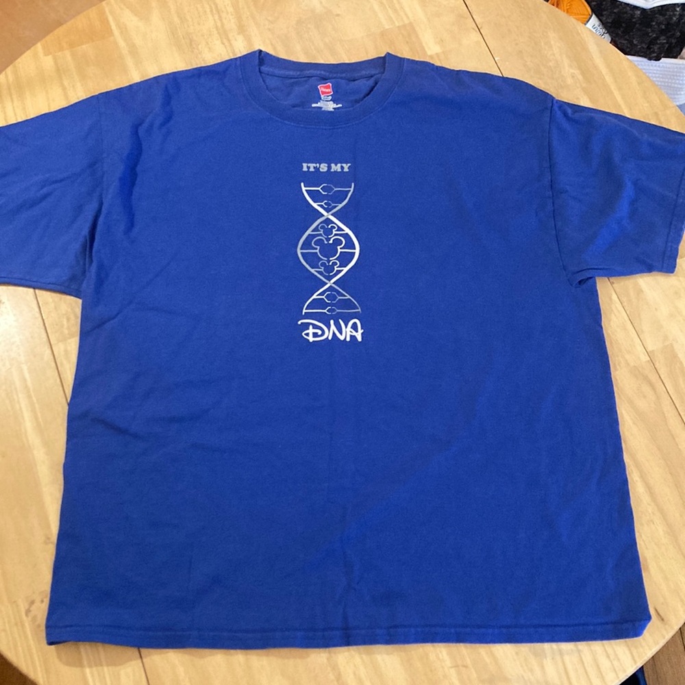 VTG ITS IN MY DNA DISNEY OFFICIAL T SHIRT MENS XL